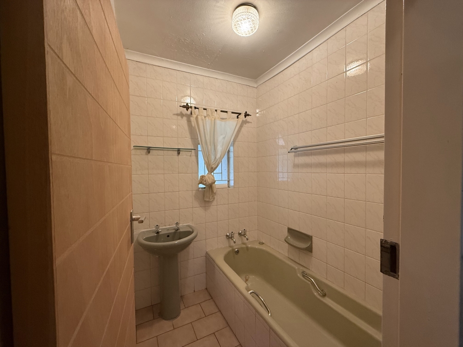 4 Bedroom Property for Sale in Schoemansville North West